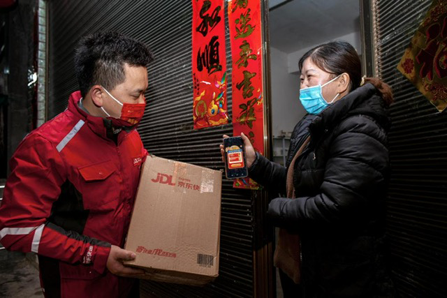 脱贫村里的幸福年！贵州毕节迎来2022年虎年春晚互动实物好礼第一单