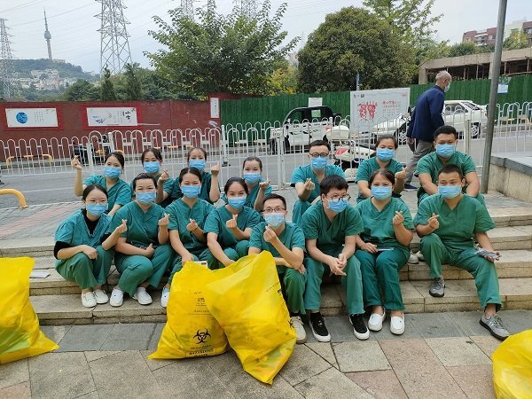 抗疫有我丨贵阳市黔东南商会为黔东南援筑医疗队“雪中送炭