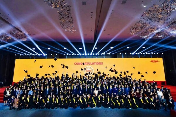 以人才驱动卓越：DHL国际认证专家体系迎十五周年里程碑