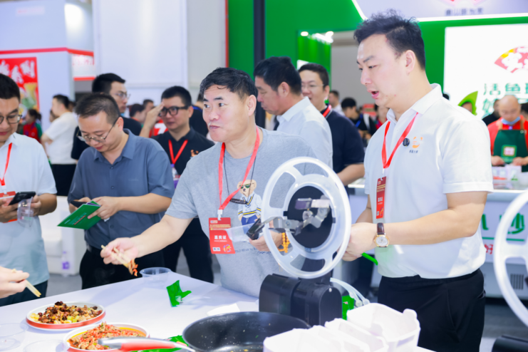 熊喵智厨×锅圈战略联手：以S2B2C全链路协同，抢占社餐智能设备头部赛道