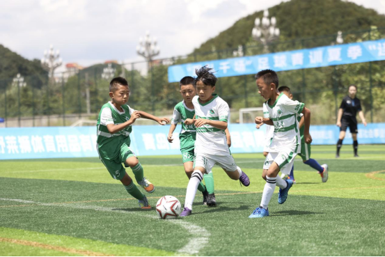 中国青少年足球联赛贵州赛区暨贵州省“星火杯”青少年足球联赛完赛