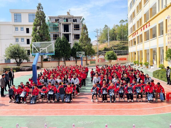 RingCentral赋能乡村教育，科技点亮孩子未来 ---- 福建泉州公益行圆满开展