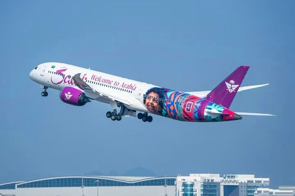 沙特"寻秘启程"主题航班圆满抵达，万米高空沉浸式体验阿拉伯好客之道